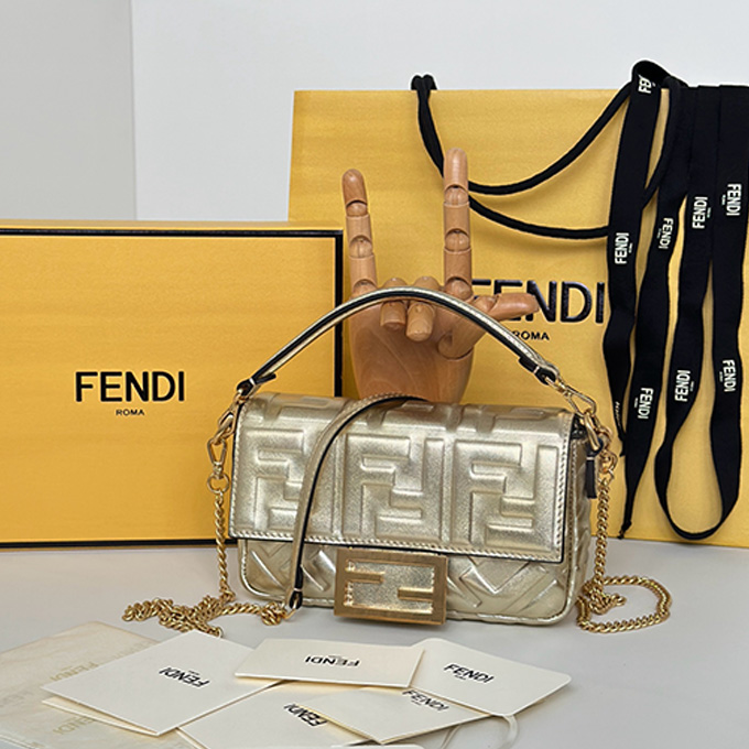 fendi baguette embossed ff lambskin shoulder handbag